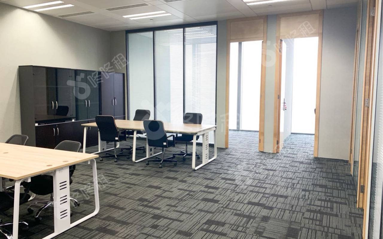 京基100大厦_194.8平_豪装_办公室开间