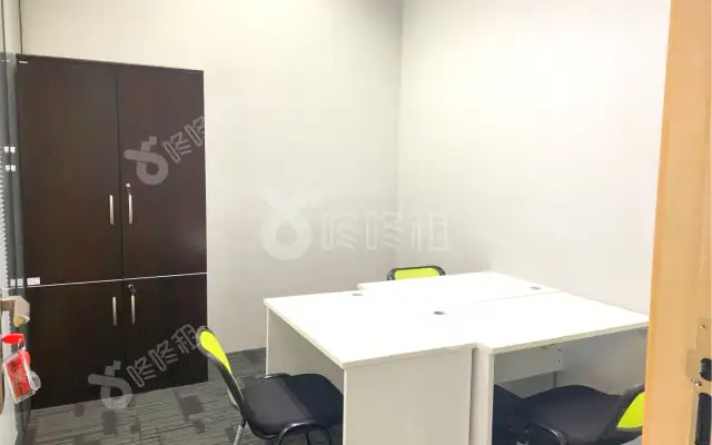 京基100大厦_194.8平_豪装_办公室房源出租
