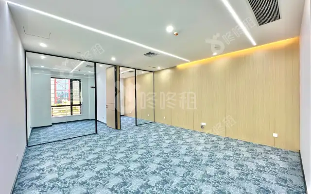 九洲电器大厦_82平_豪装_办公室房源出租