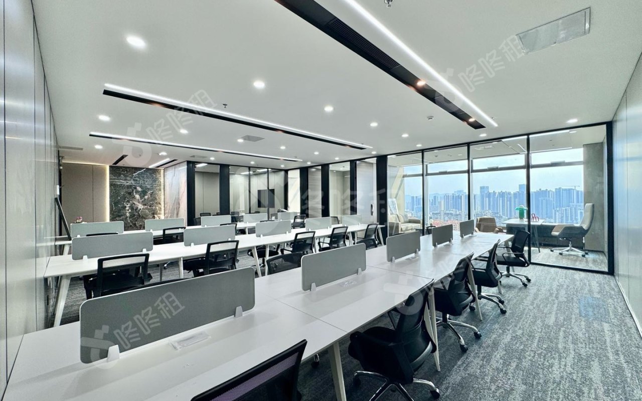 盛龙时代广场_318平_精装_办公室开间