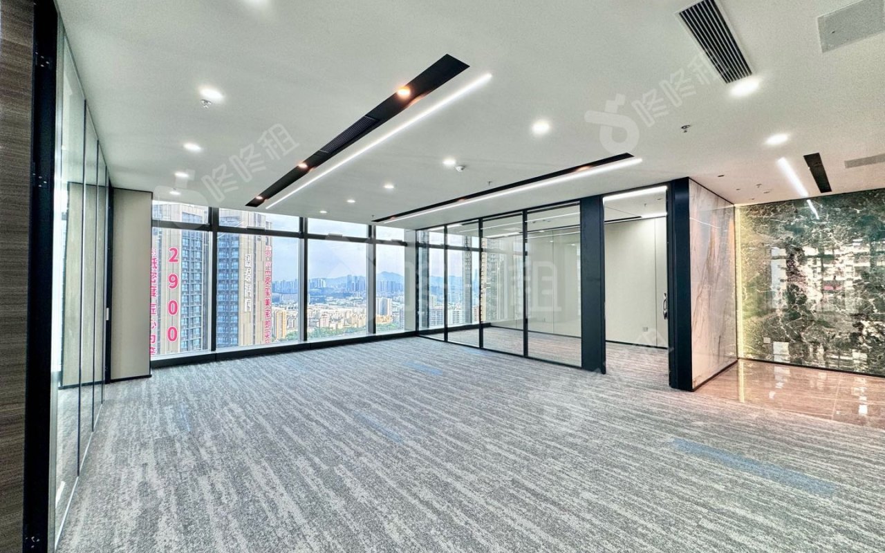盛龙时代广场_240平_精装_办公室开间