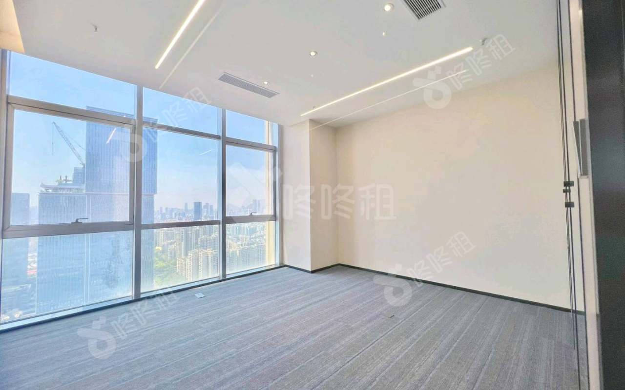 鹏润达大厦(鹏润达商业广场)_675平_精装_办公室隔间