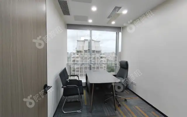 中心商务大厦_225平_精装_办公室房源出租