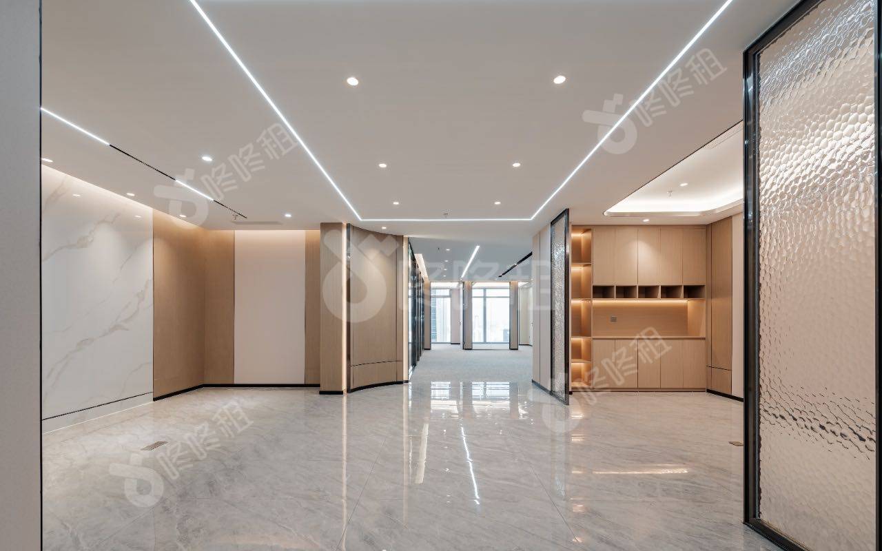 金中环商务大厦_508平_精装_办公室开间