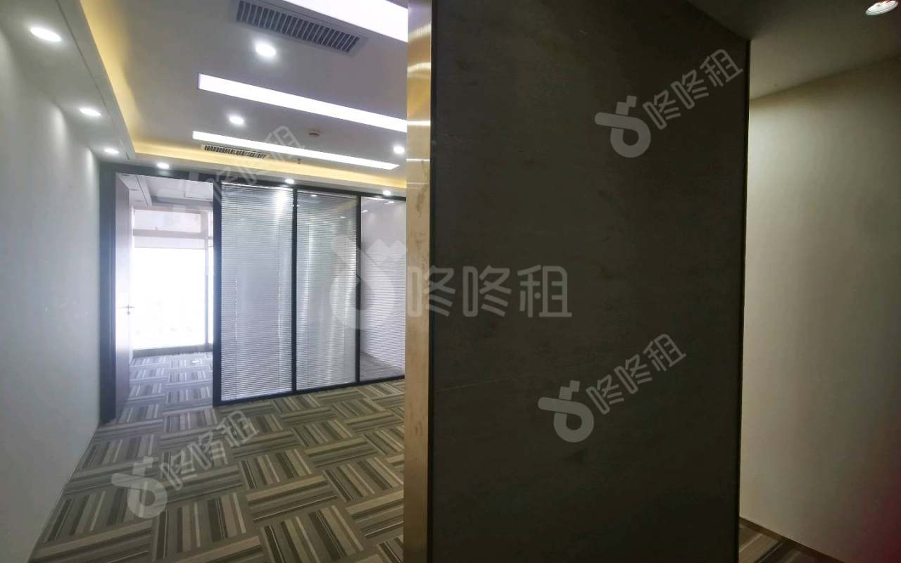 天利中央广场_88平_精装_前台