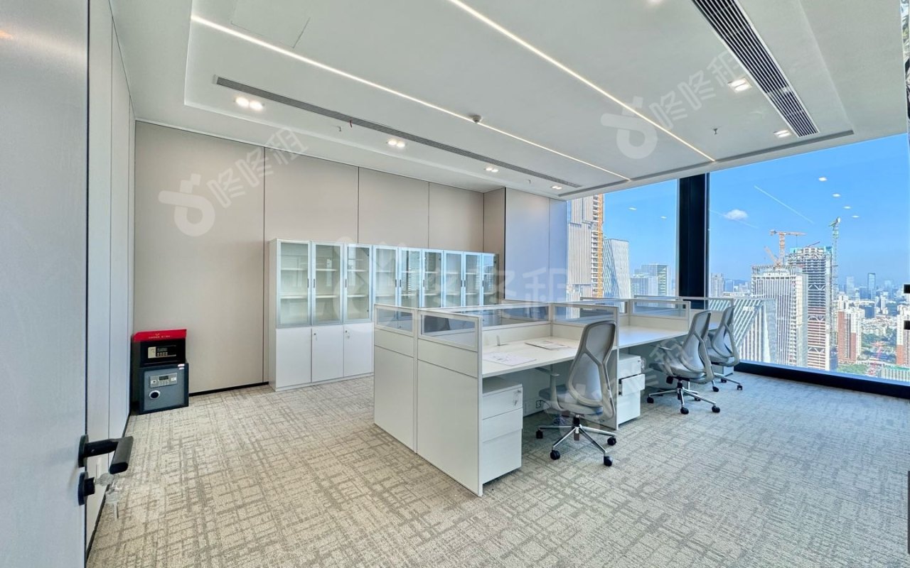 恒裕前海金融中心_636平_精装_办公室隔间