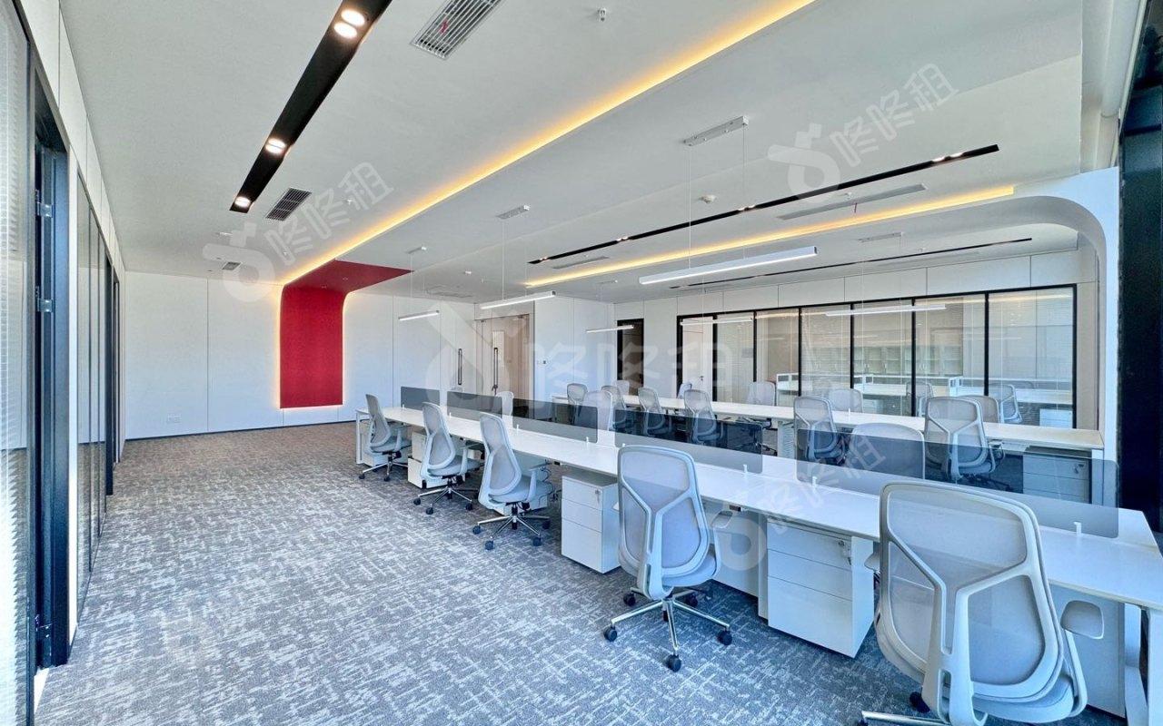 恒裕前海金融中心_636平_精装_办公室开间