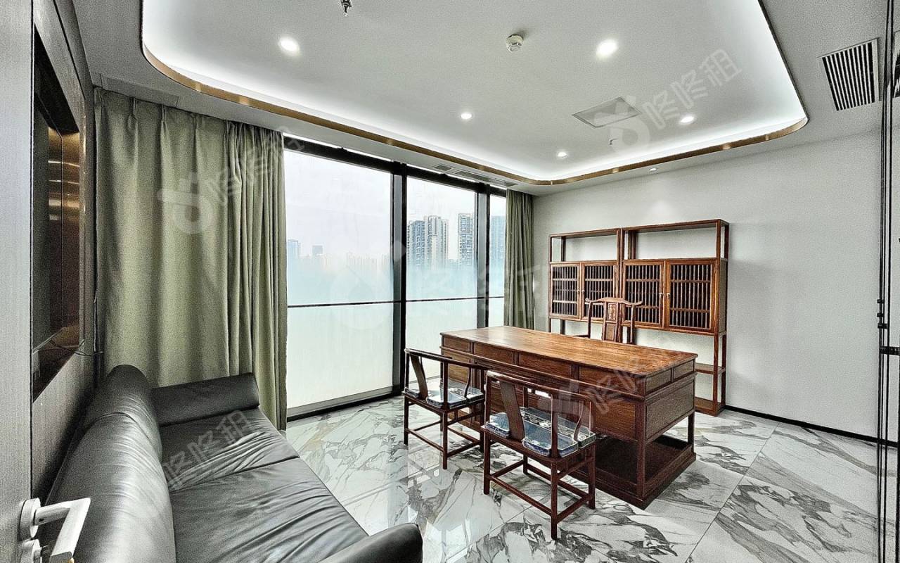 方大城_398平_精装_办公室隔间