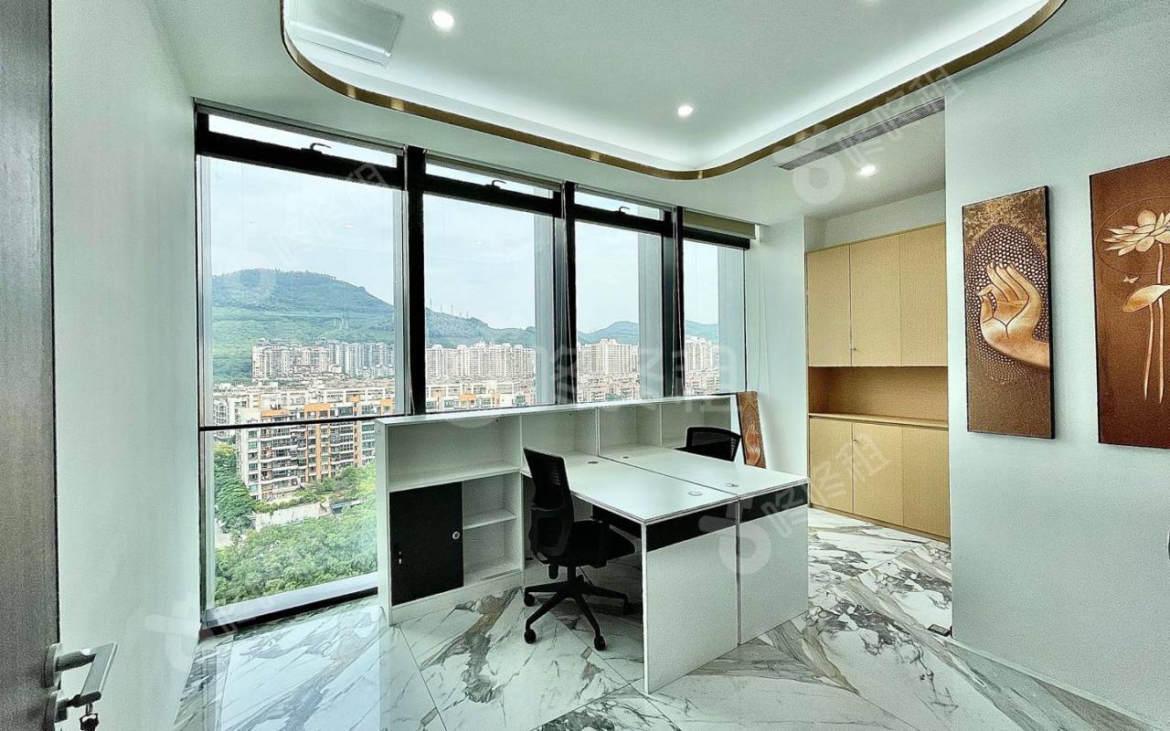 方大城_398平_精装_办公室隔间