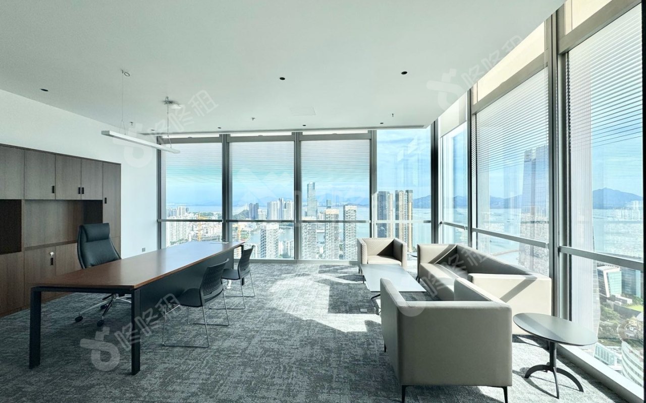 太子广场_634平_精装_办公室隔间