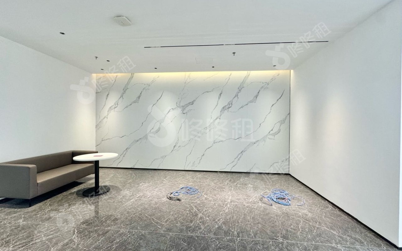 太子广场_634平_精装_前台