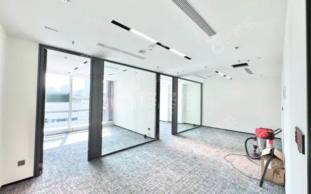 方大大厦_150平米_定制装修_办公室房源出租