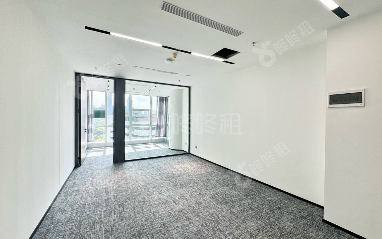 方大大厦_150平_定制装修_办公室开间