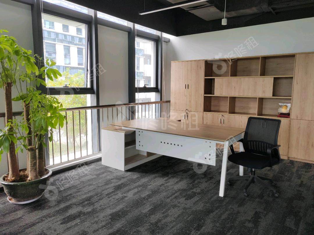 深圳湾科技生态园_557平_精装_办公室隔间