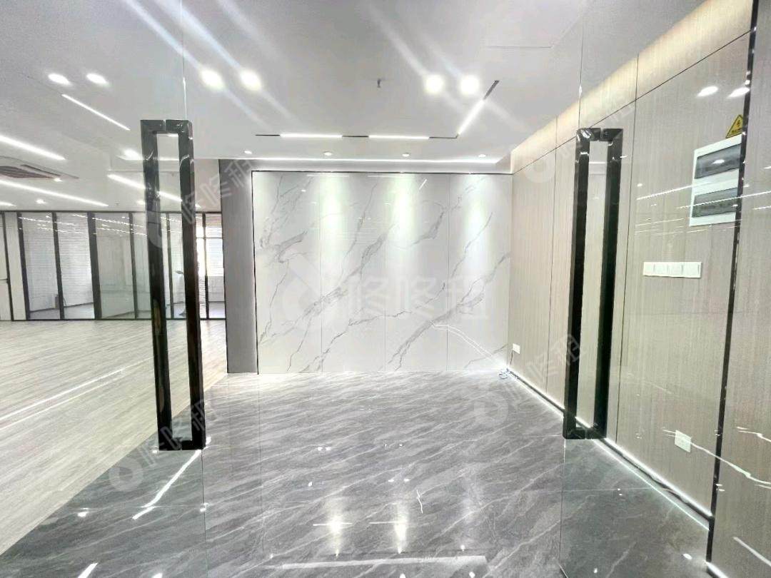 红松大厦_598平_精装_前台