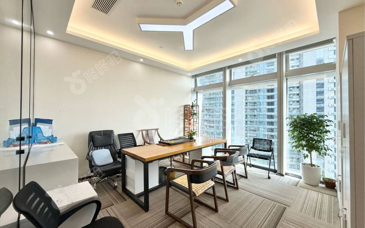 易尚中心_345平_精装_办公室隔间