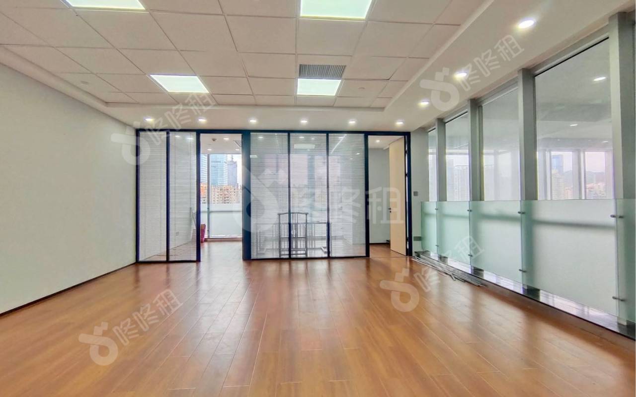 海岸城大厦_148平_精装_办公室开间