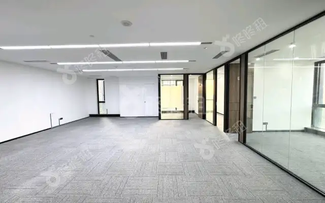 京基御景峯大厦_320平_精装_办公室房源出租