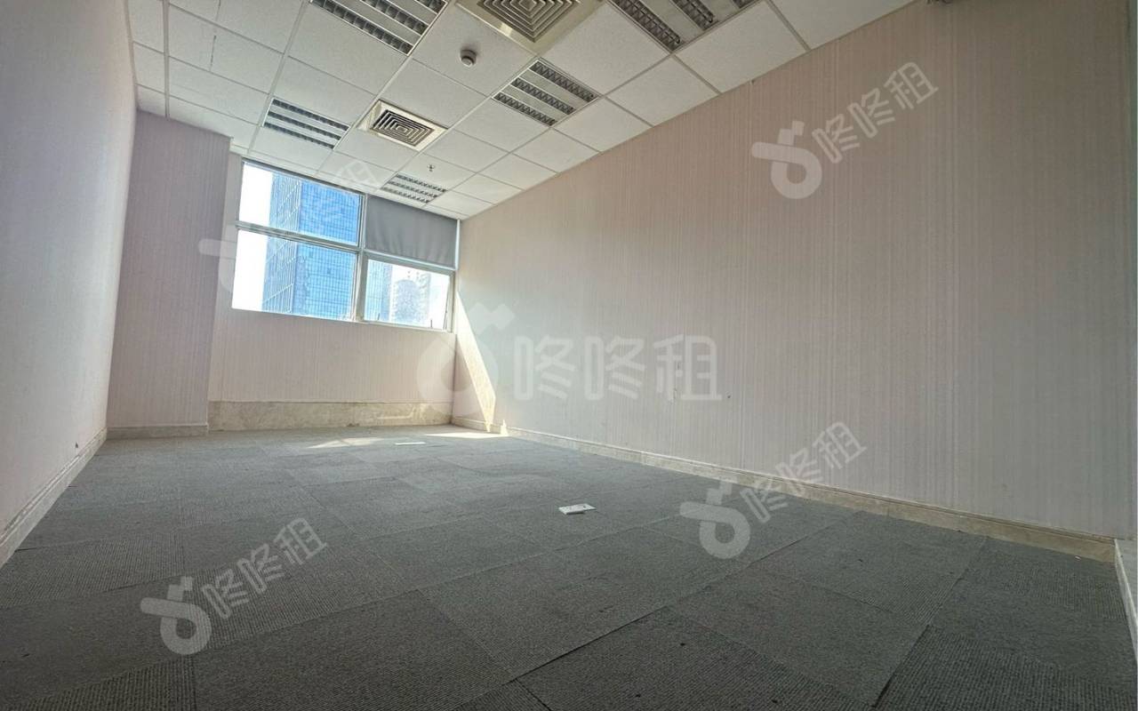 维百盛大厦_483平_精装_办公室隔间