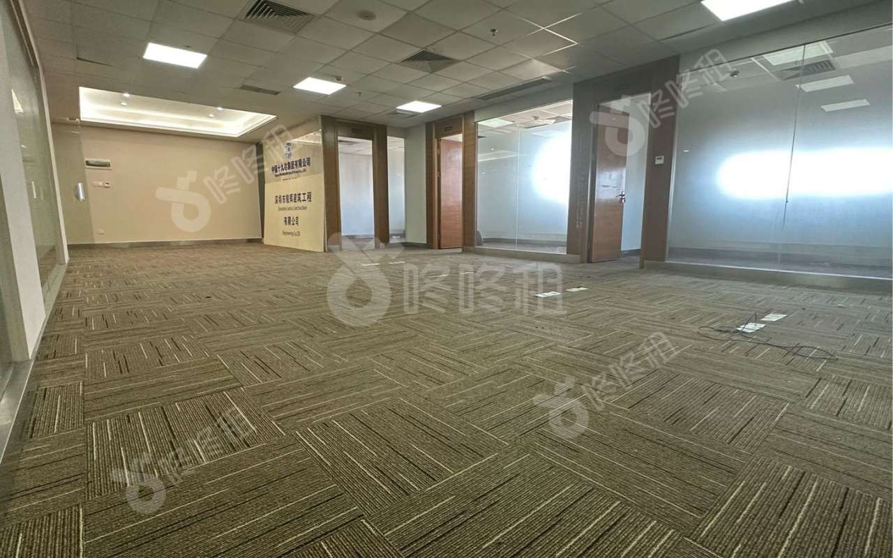 维百盛大厦_216平_精装_办公室开间
