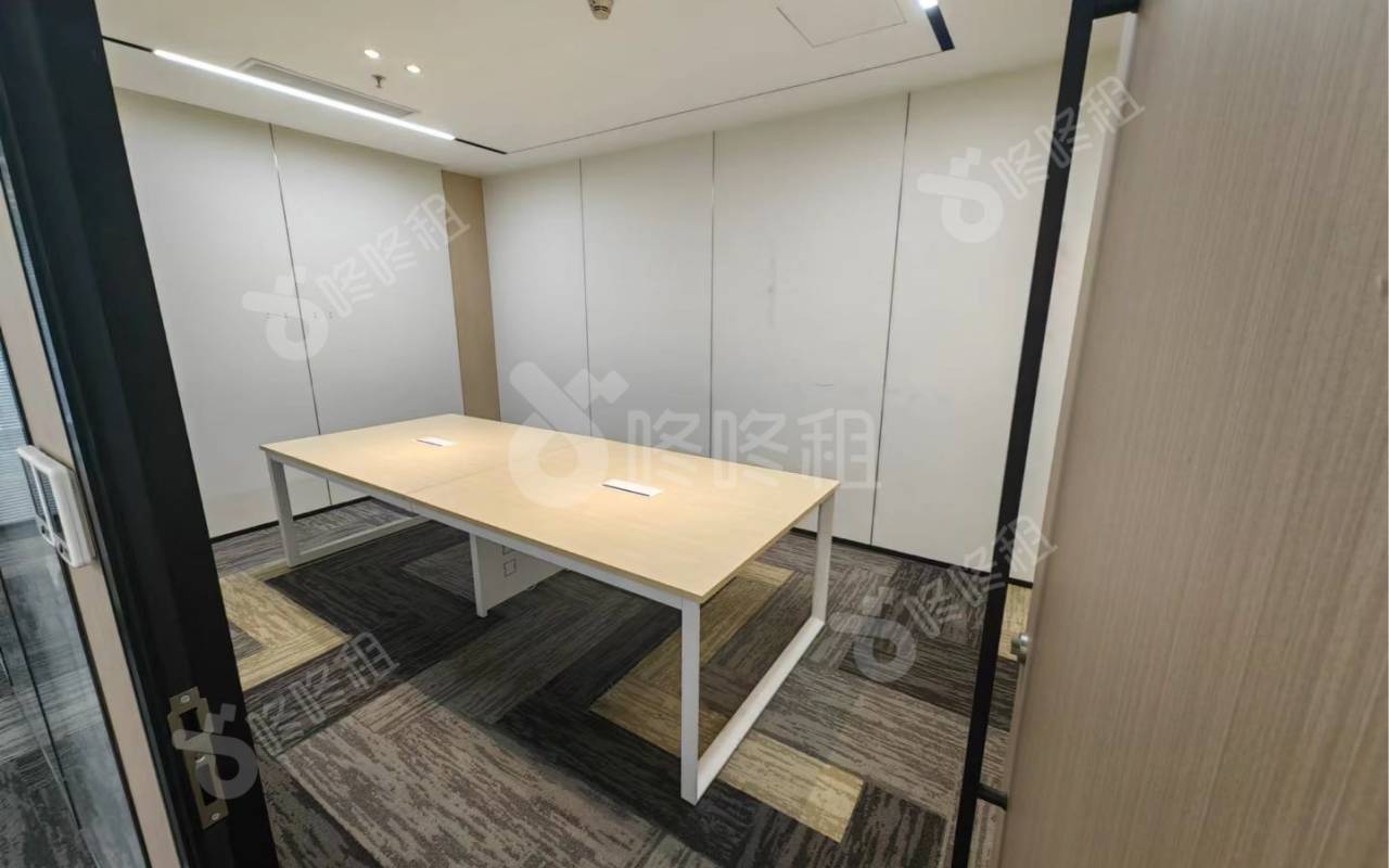 豪威科技大厦_510平_精装_办公室隔间