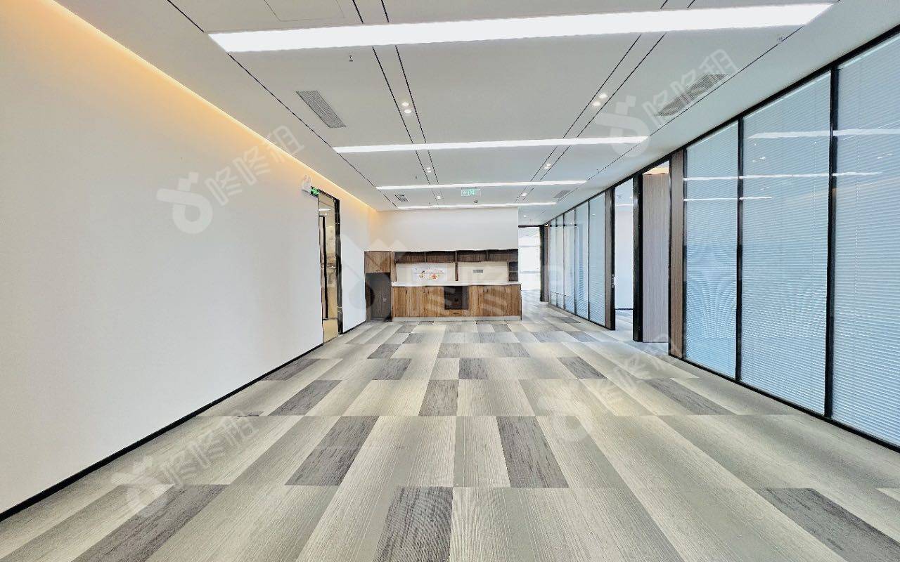 鹏润达大厦(鹏润达商业广场)_790平_精装_办公室开间