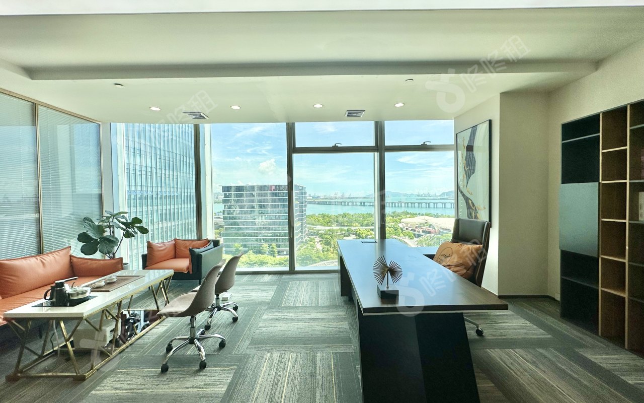 前海卓越时代广场_398平_精装_办公室隔间