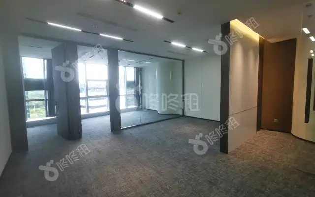 方大大厦_108平_豪装_办公室房源出租