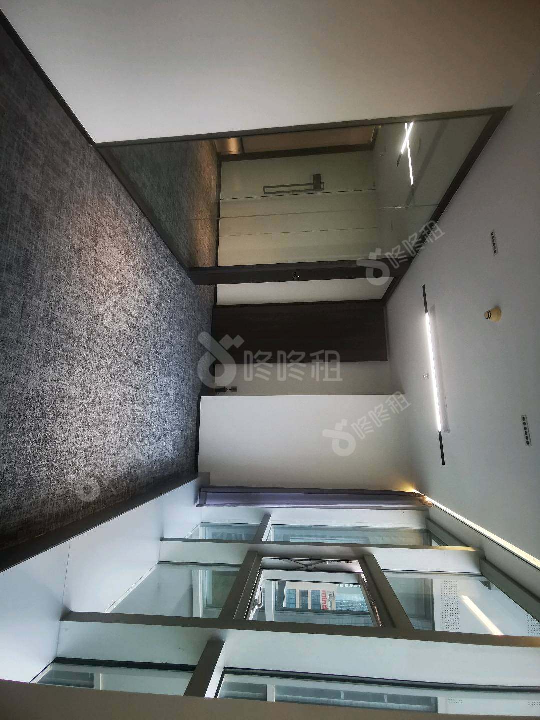 方大大厦_150平_定制装修_办公室隔间