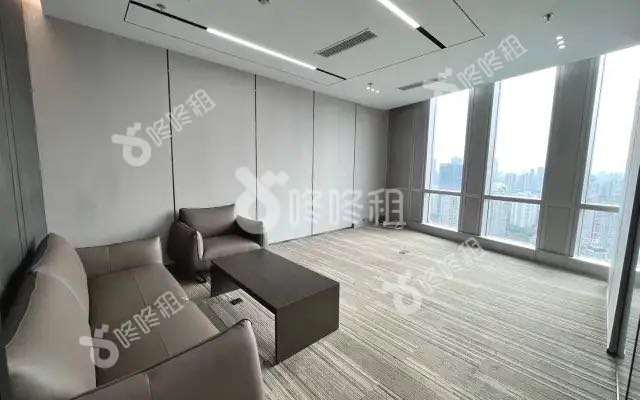 新世界中心_426平_豪装_办公室隔间