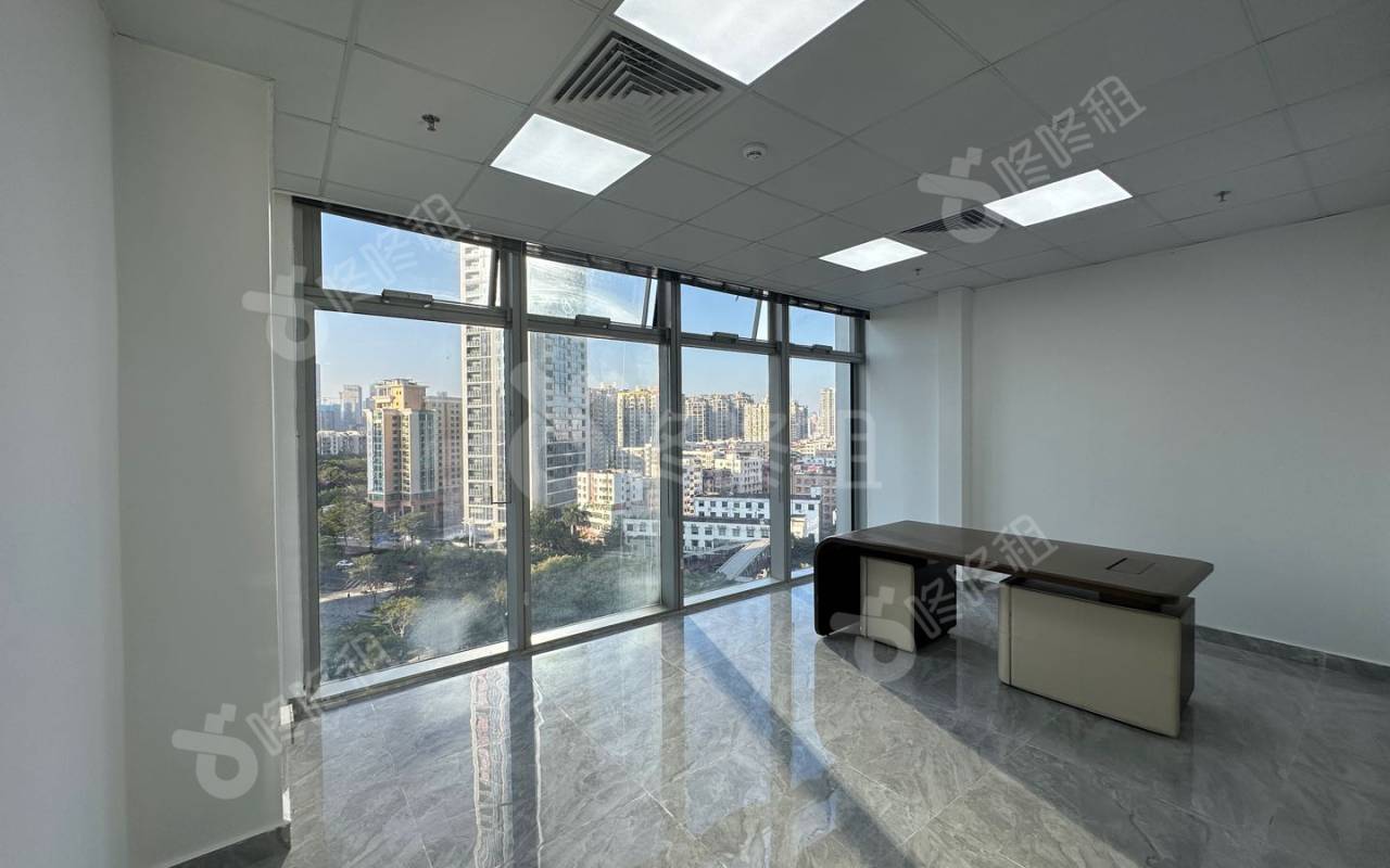 远洋滨海大厦_82平_精装_办公室隔间