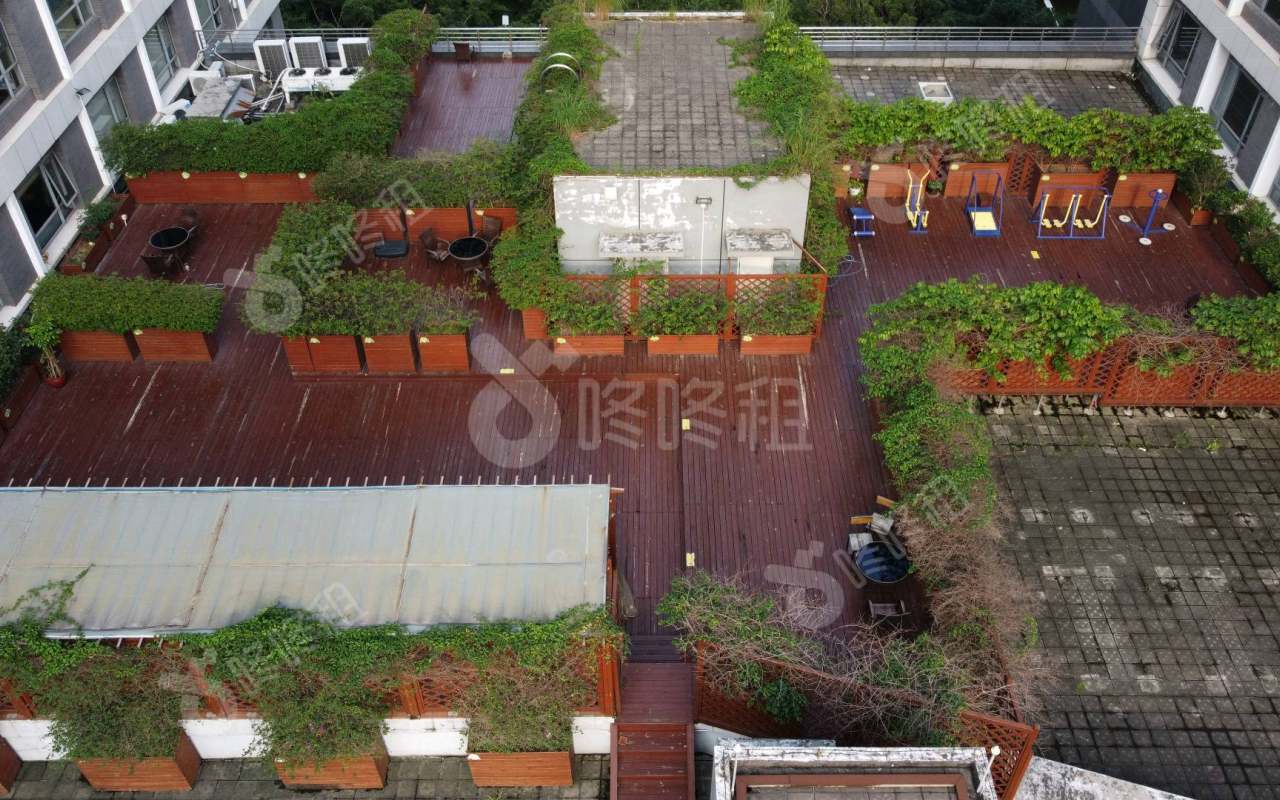 广州信息港_1500平_精装_露台