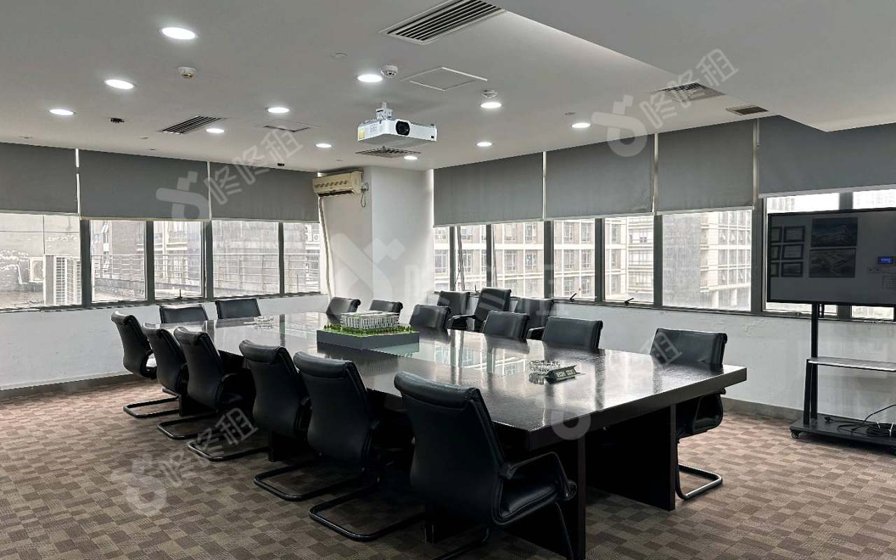 广州信息港_1500平_精装_办公室隔间