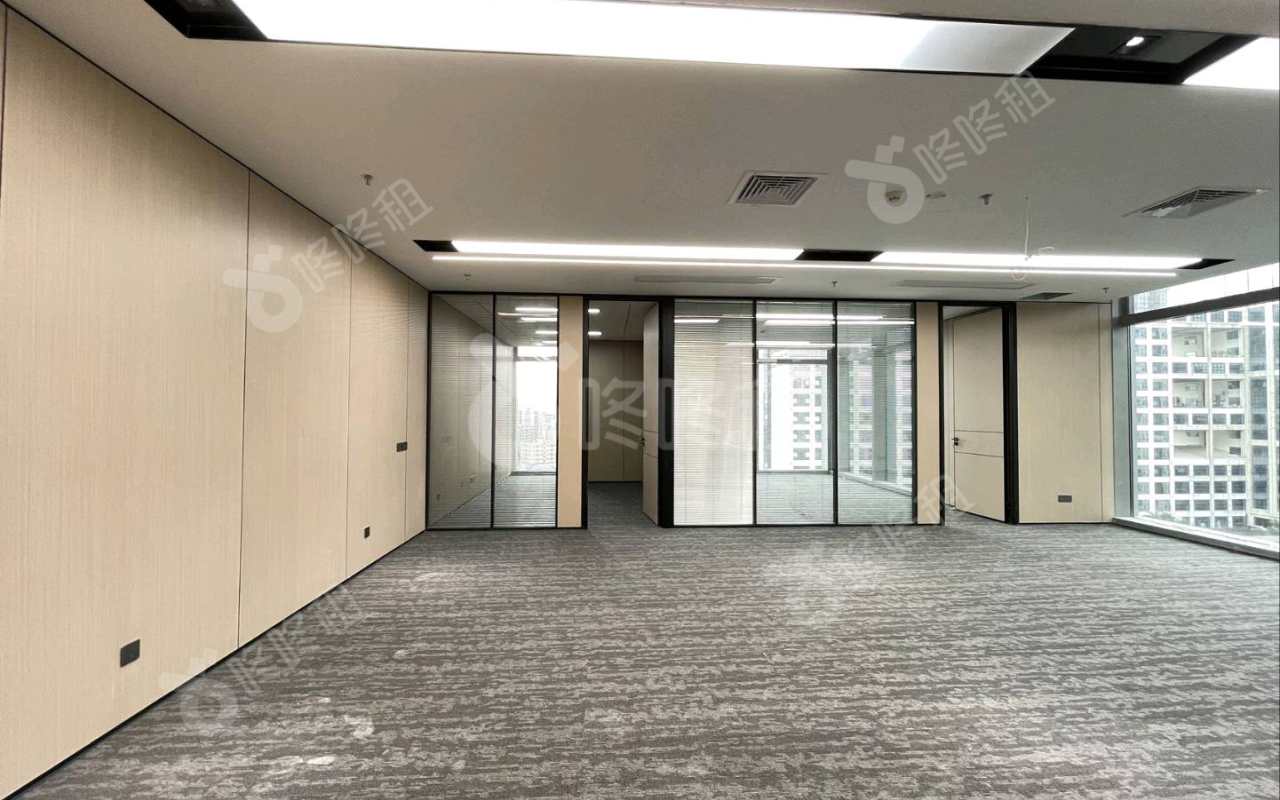 深宝茂大厦_257平_精装_办公室开间