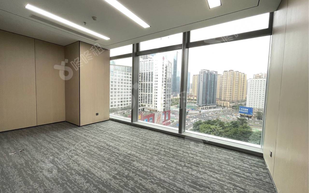 深宝茂大厦_157平_精装_办公室隔间