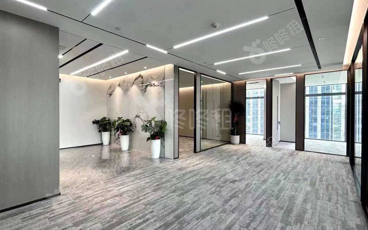 皇庭中心_367平_精装_办公室开间