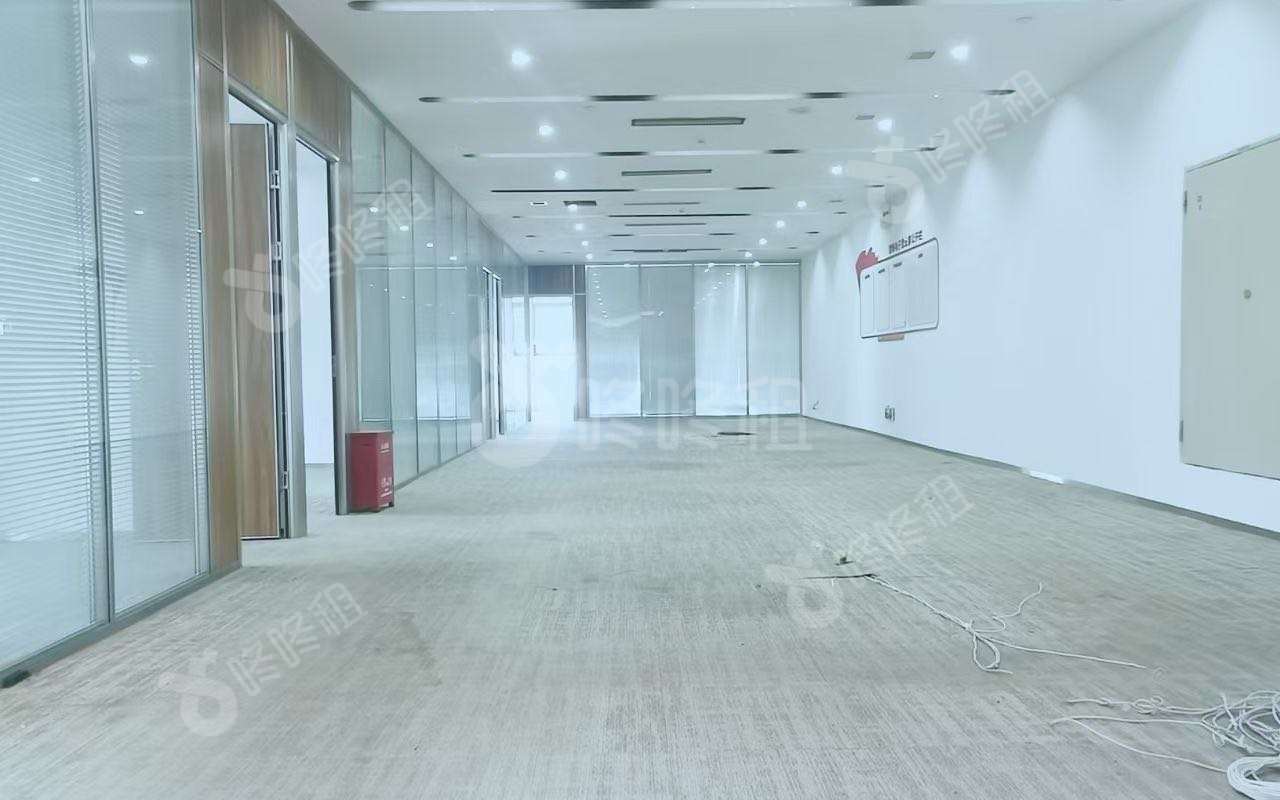 国民技术大厦_539平_精装_办公室开间