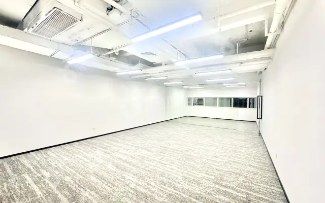 飞亚达科技大厦_88平米_豪装_办公室房源出租