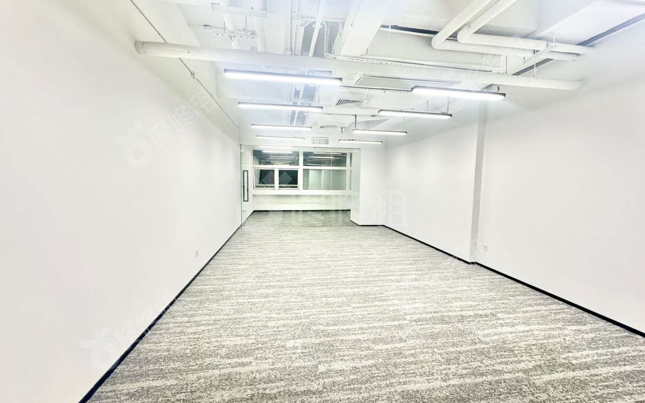 飞亚达科技大厦_100平_精装_办公室开间