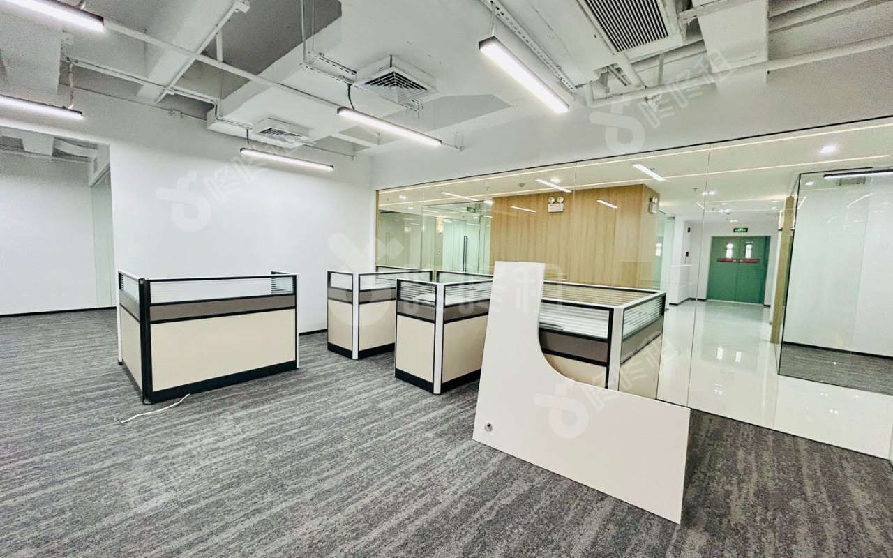 飞亚达科技大厦_65平_豪装_办公室开间