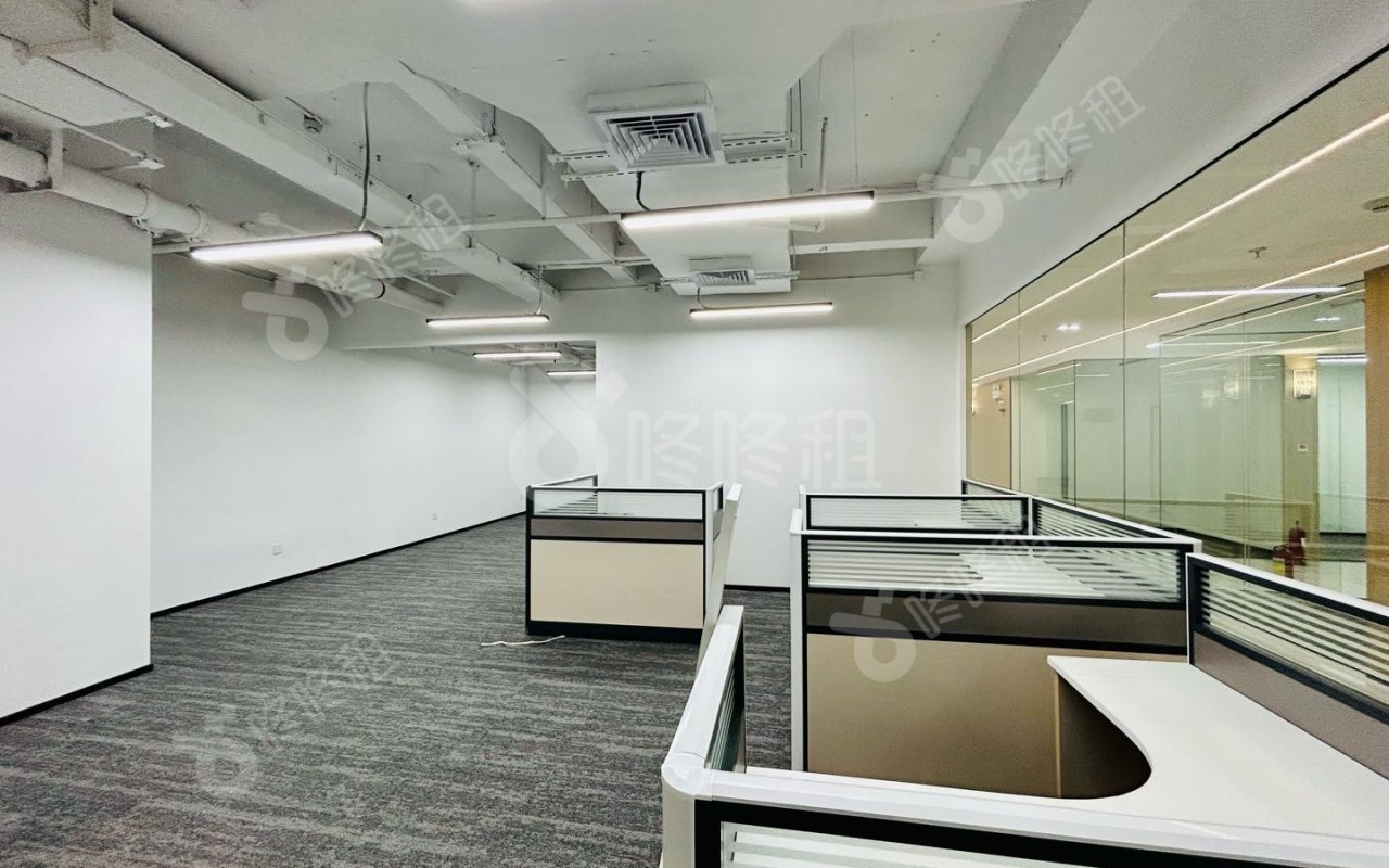 飞亚达科技大厦_65平_豪装_办公室开间