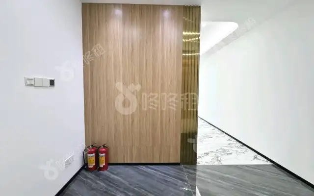 方大城_126平米_精装_办公室房源出租