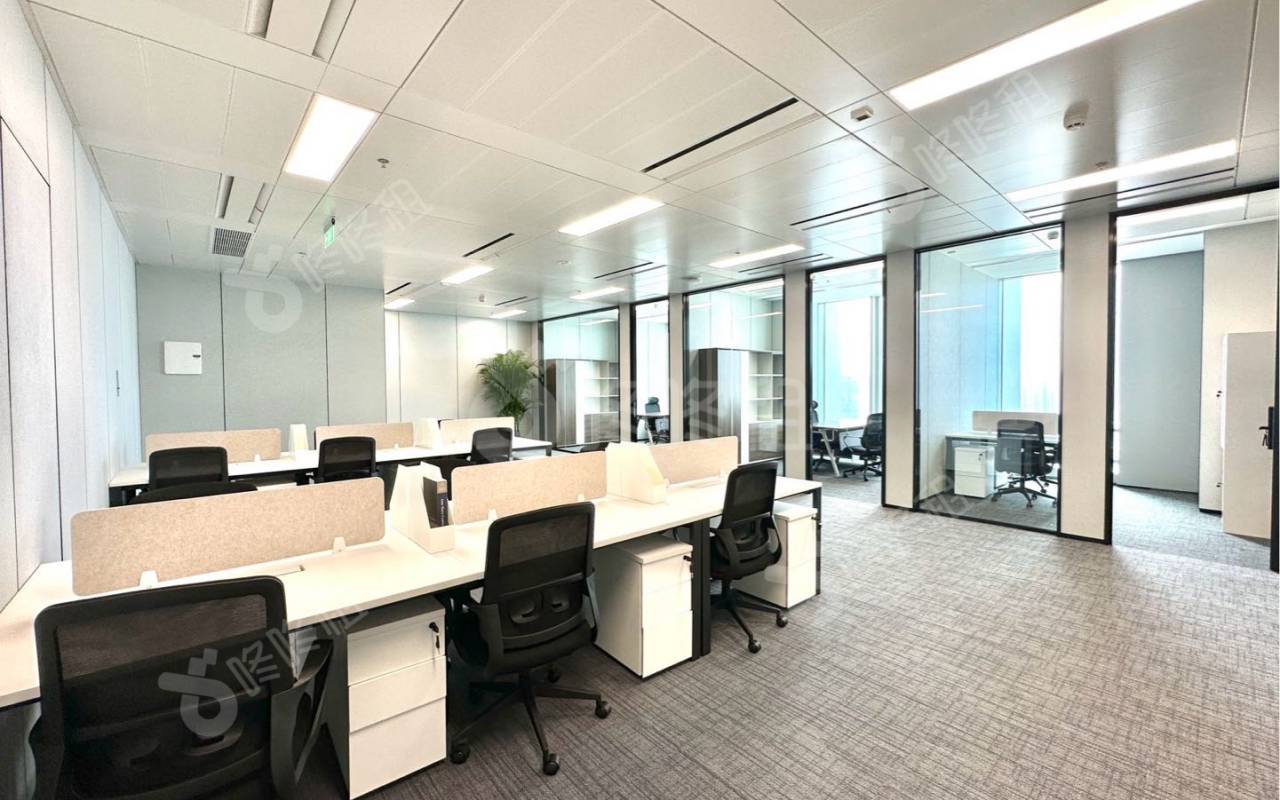 联想后海中心_292平_精装_办公室开间