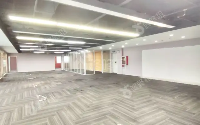 德赛科技大厦_524平_精装_办公室房源出租