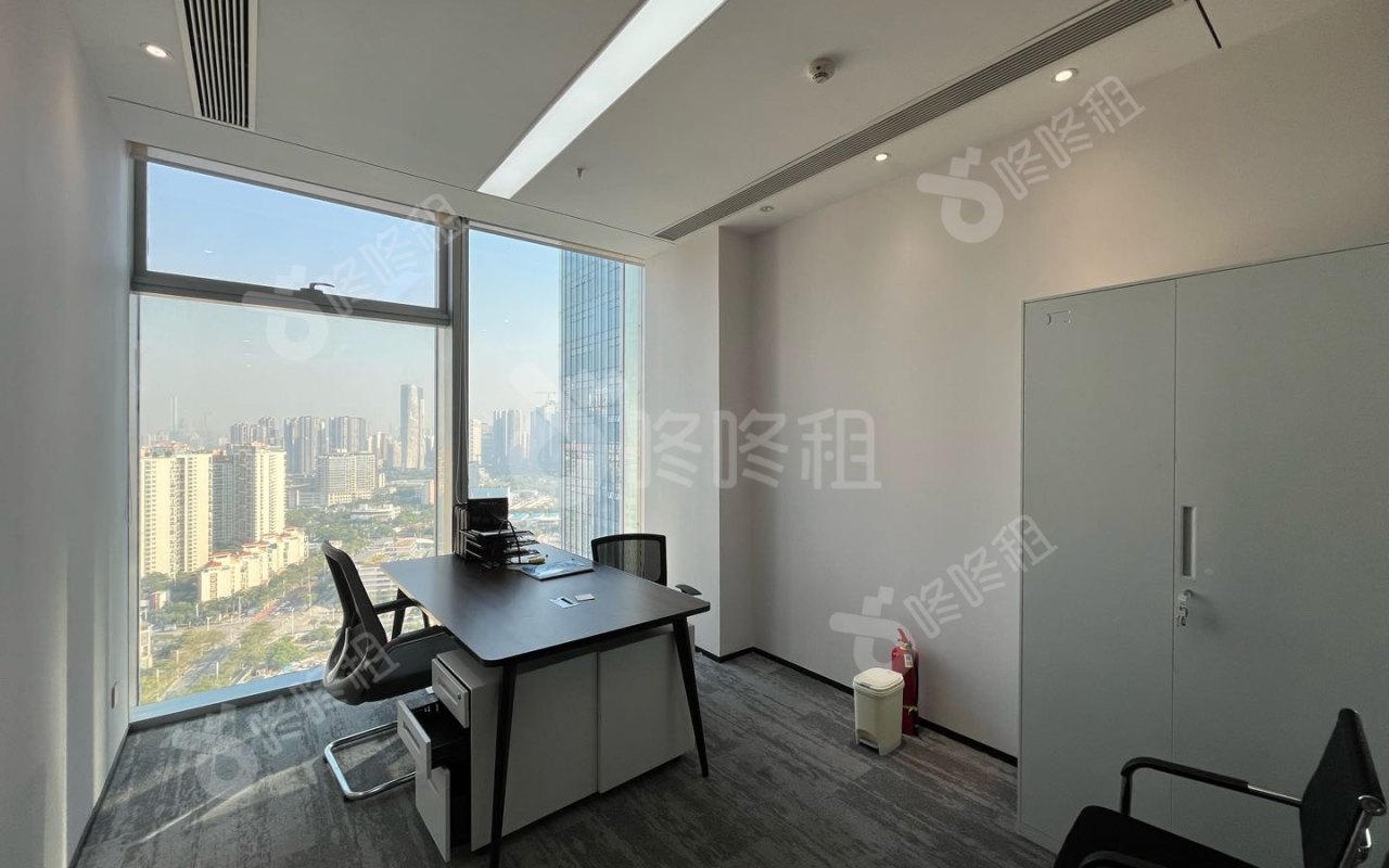 宝中卓越时代广场_1058平_精装_办公室开间