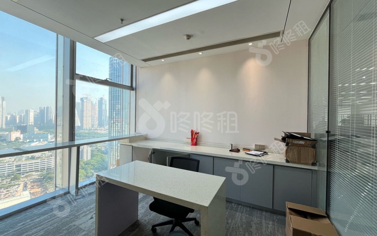 宝中卓越时代广场_1058平_精装_办公室隔间