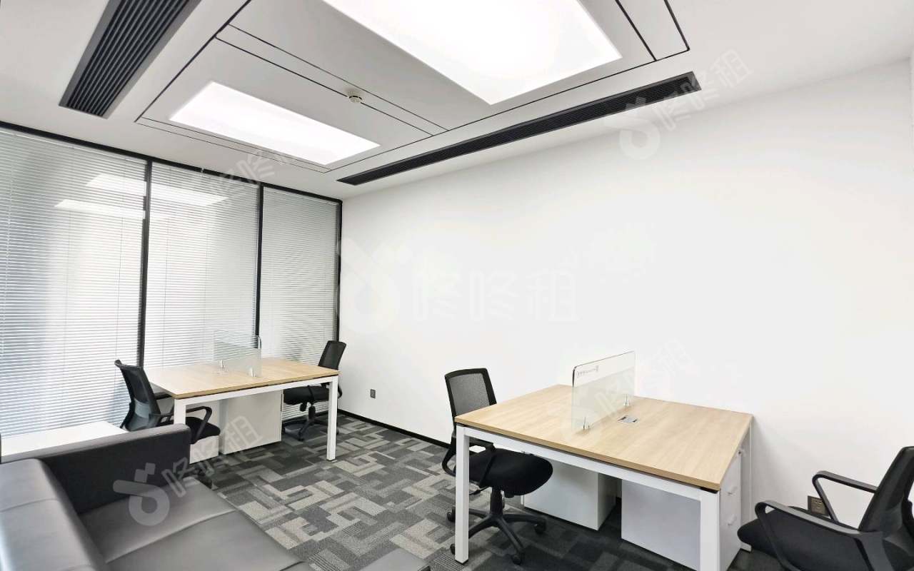 大族科技大厦_196平_精装_办公室隔间