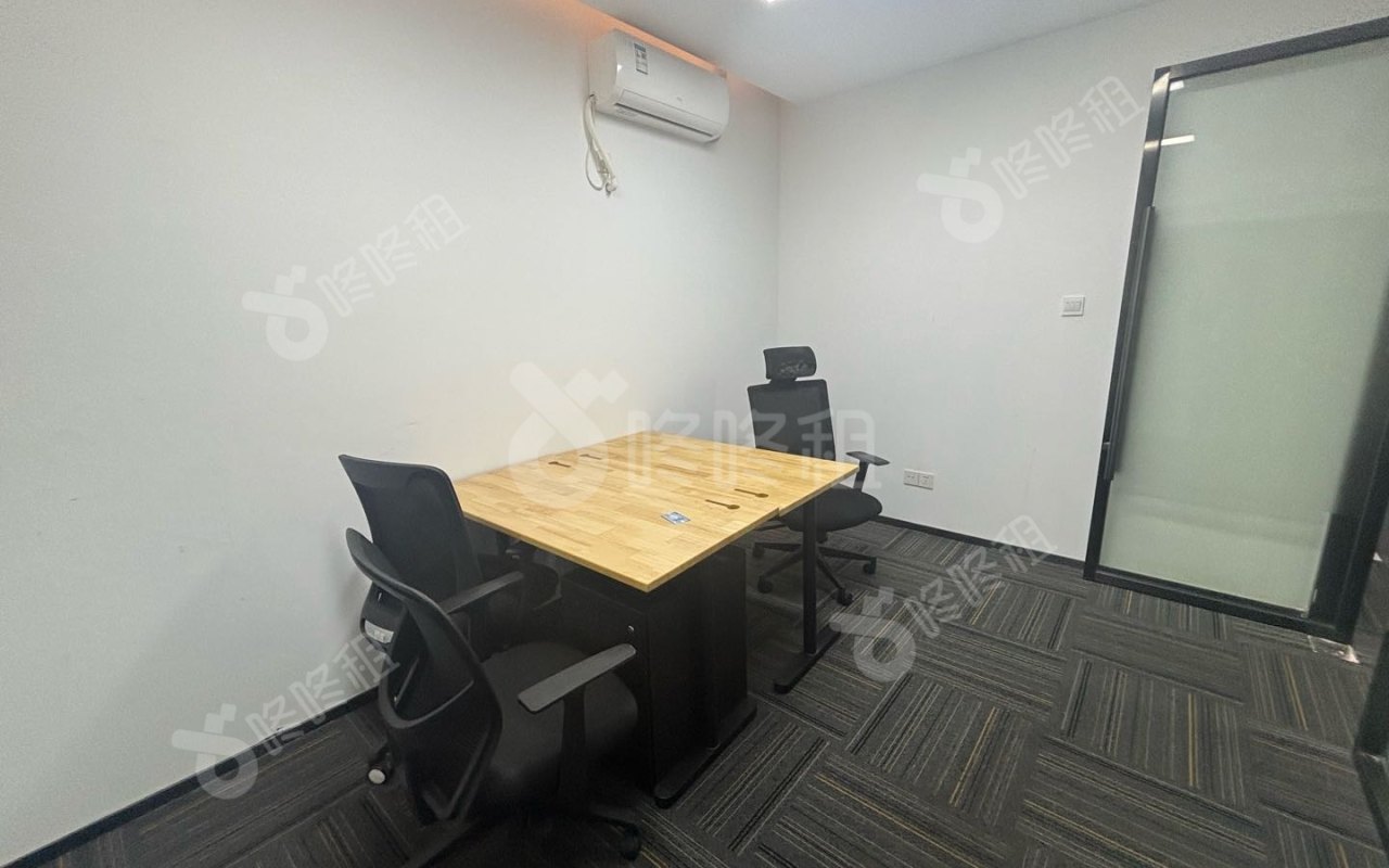 佳兆业兴东科创园_130平_精装_办公室隔间