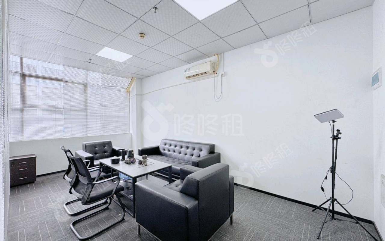 长园新材料港_150平_精装_办公室隔间