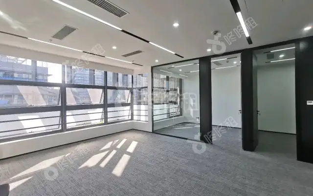 TCL国际E城_67平米_精装_办公室房源出租